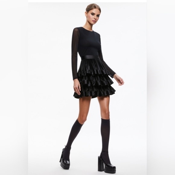 ALICE + OLIVIA CHARA TIERED RUFFLE MINI DRESSSIZE 6 $465 - Picture 8 of 16